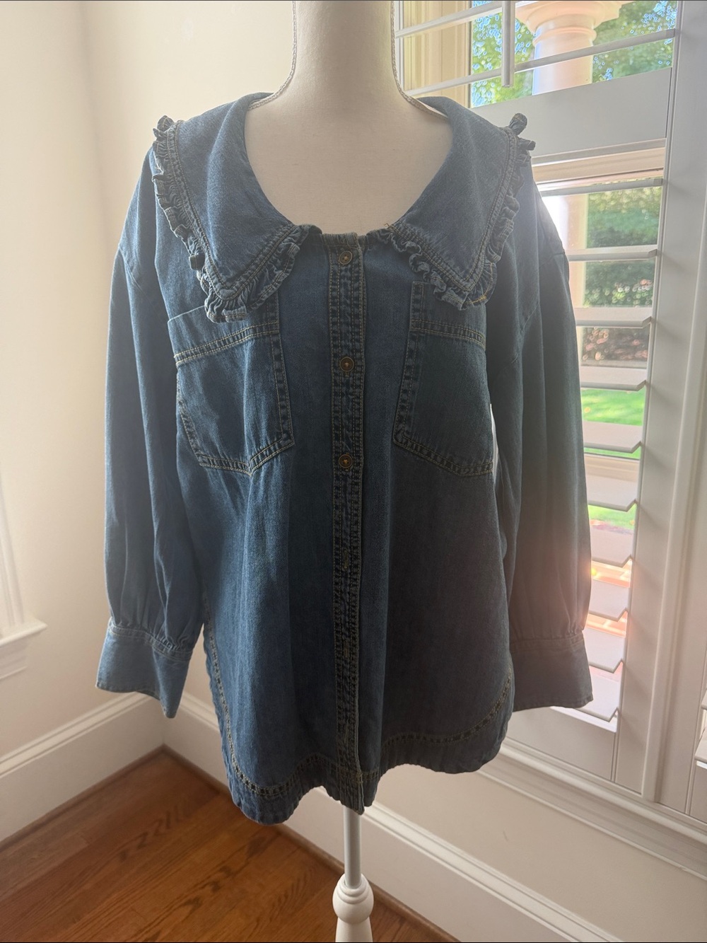 Pilcro Frill-Collar Denim Button-Front Shirt - Blue